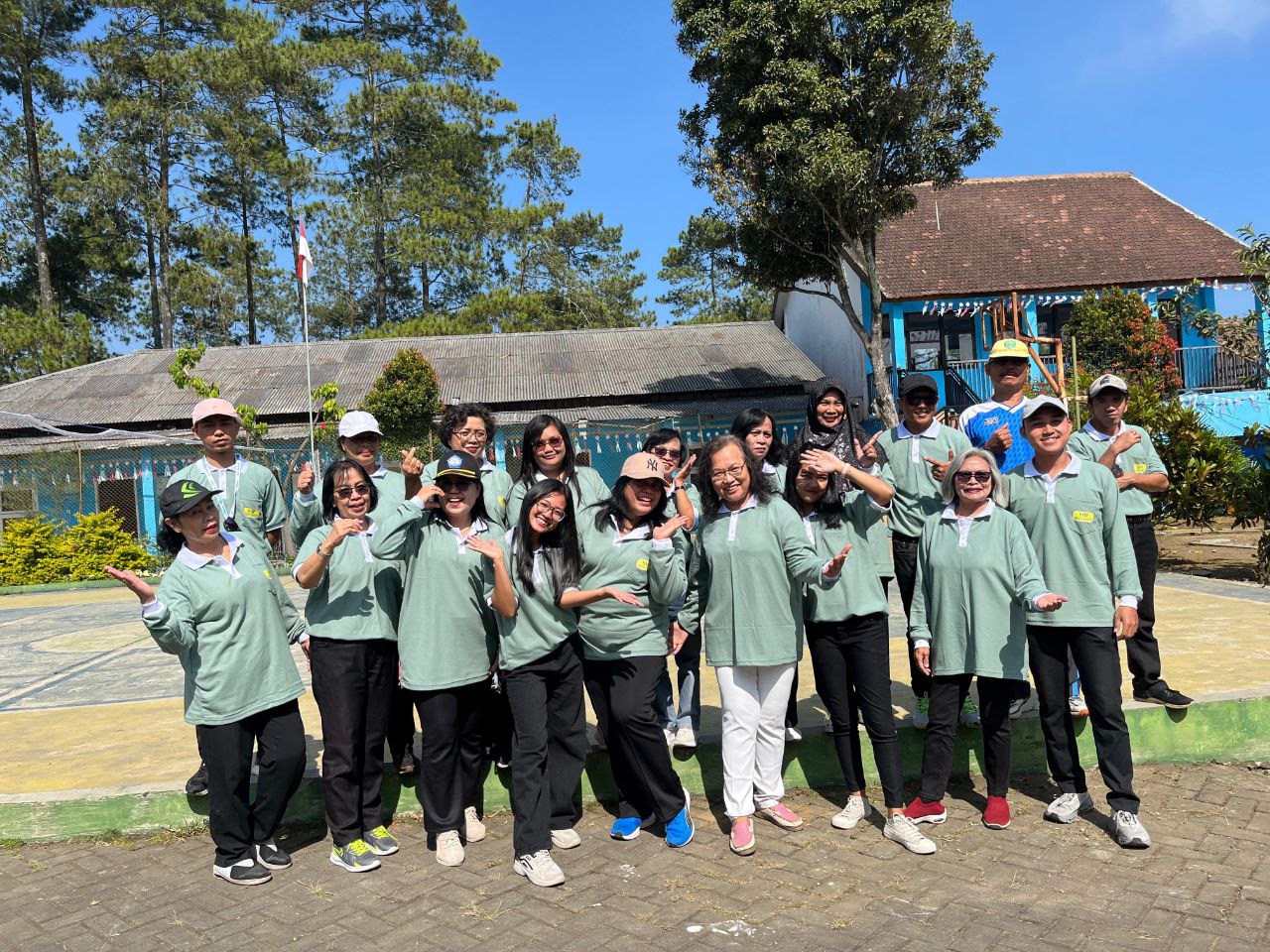 Ruang kelas yang nyaman dan modern di SMAK Baithani